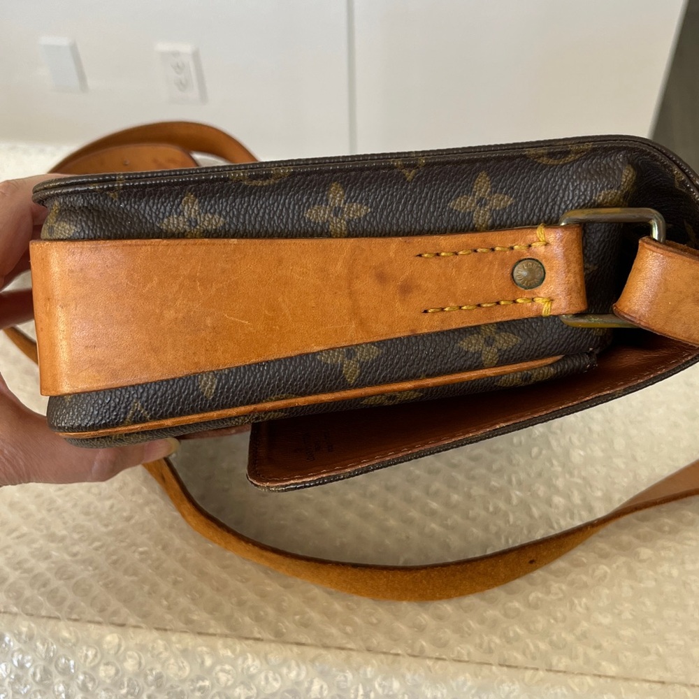 Louis Vuitton Monogram Canvas Cartouchiere MM Crossbody - Picture 3 of 12